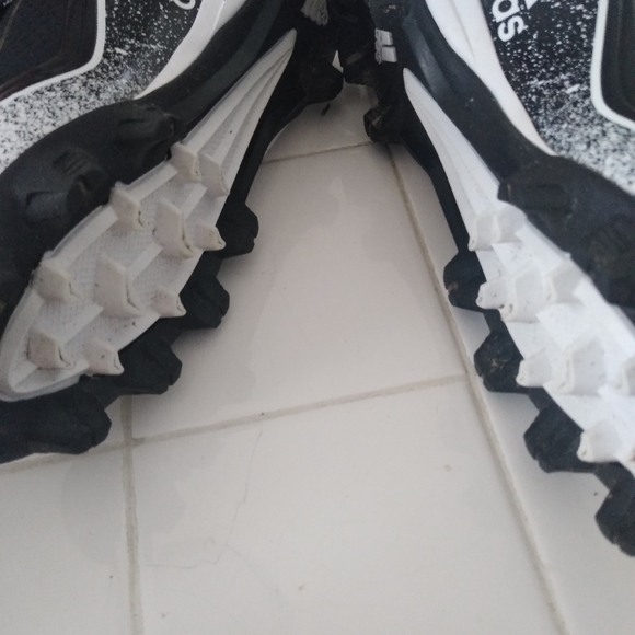 Kids cleats - Picture 3 of 3